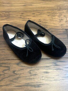 Noralee Black Velvet Ballet Flats Size 9